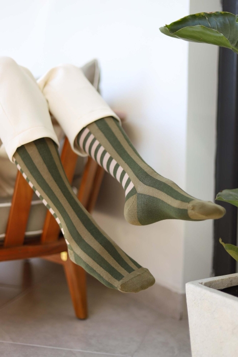 Desenli Diz Altı Çorap Asker Yeşili