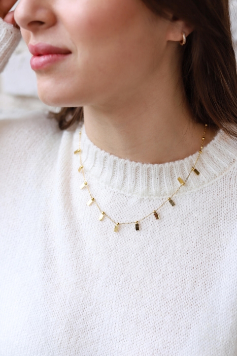 Spangle Detailed Gold Necklace