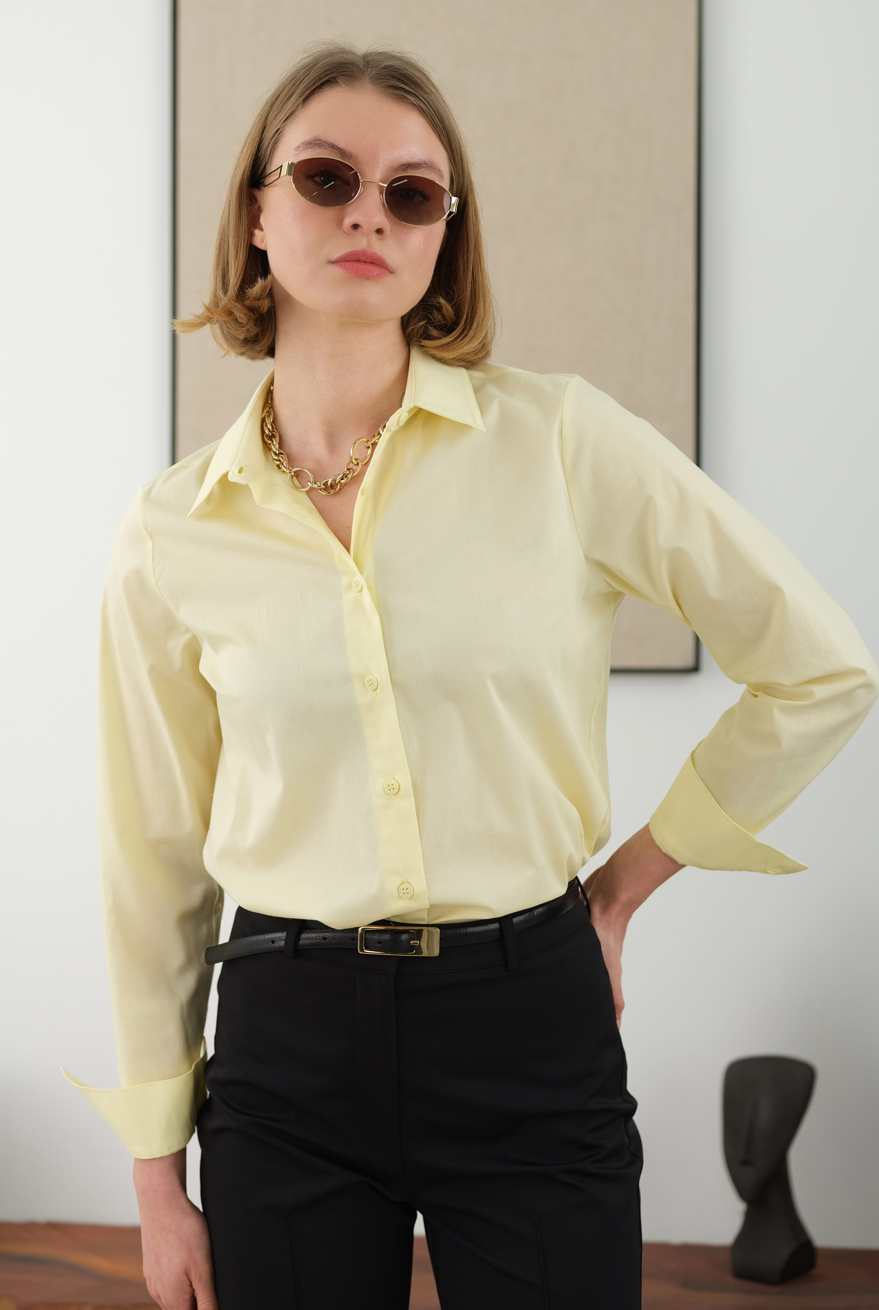 Kısa Fit Gömlek Soft Sarı