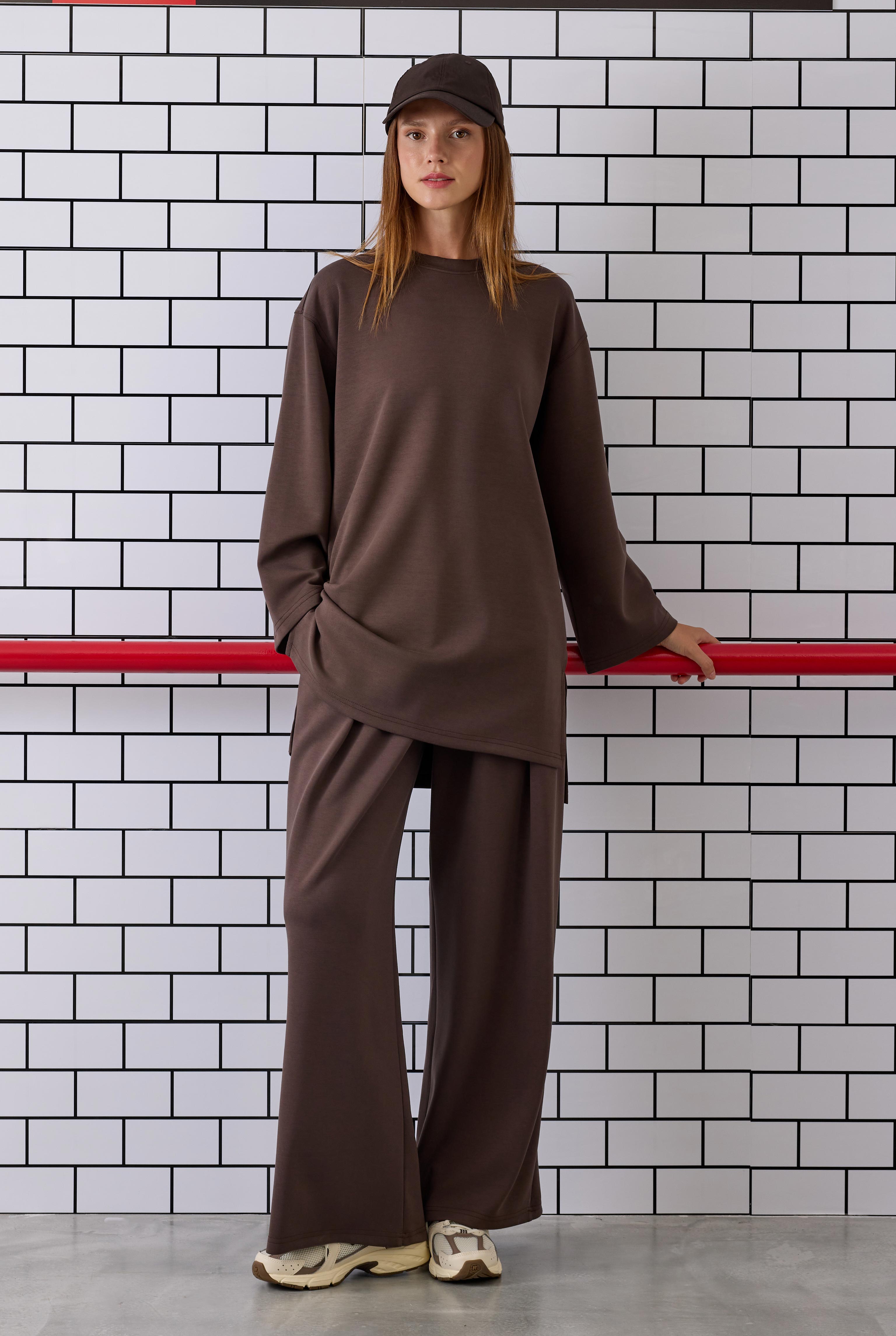 Modal Basic Uzun Sweat Acı Kahve