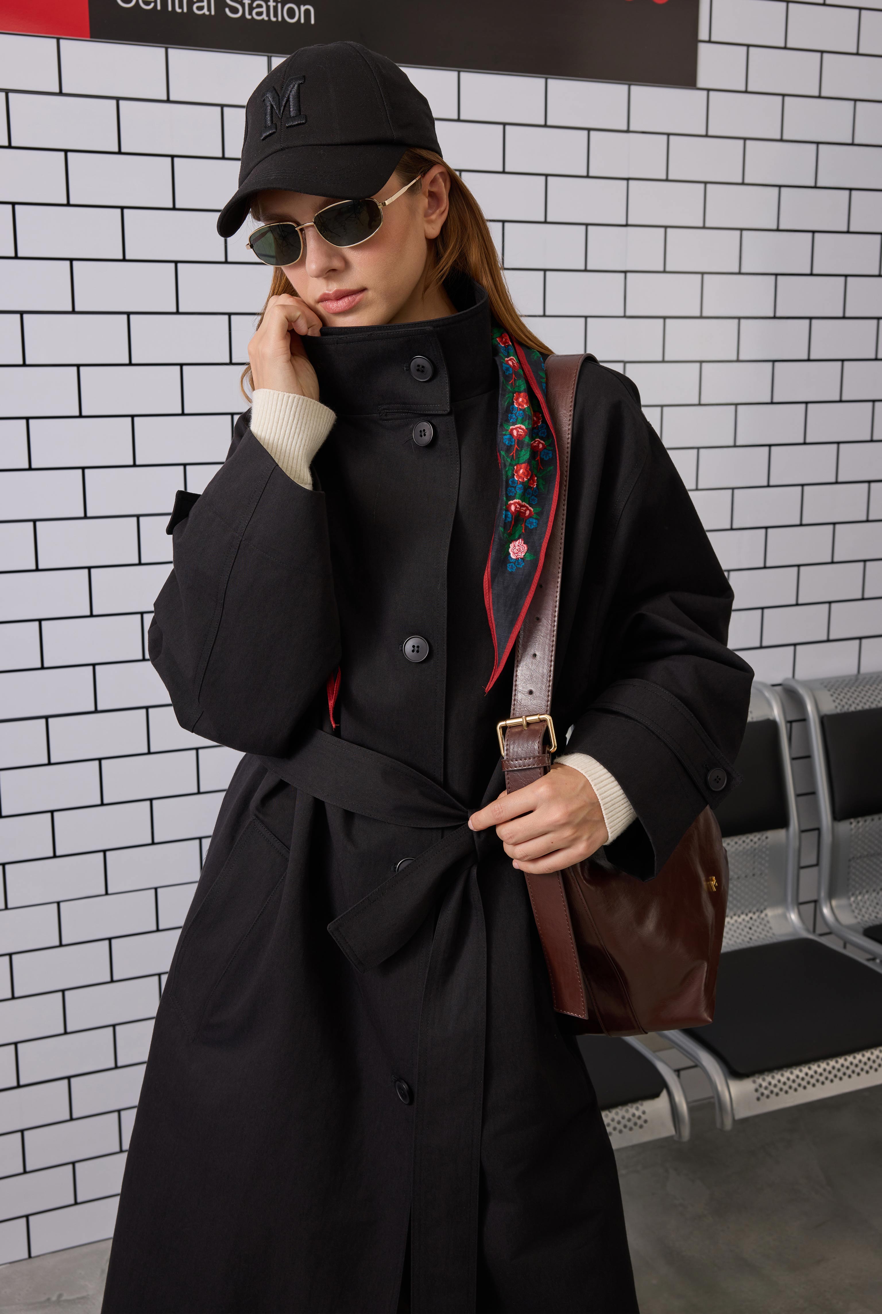 Funnel Neck Uzun Trençkot Siyah